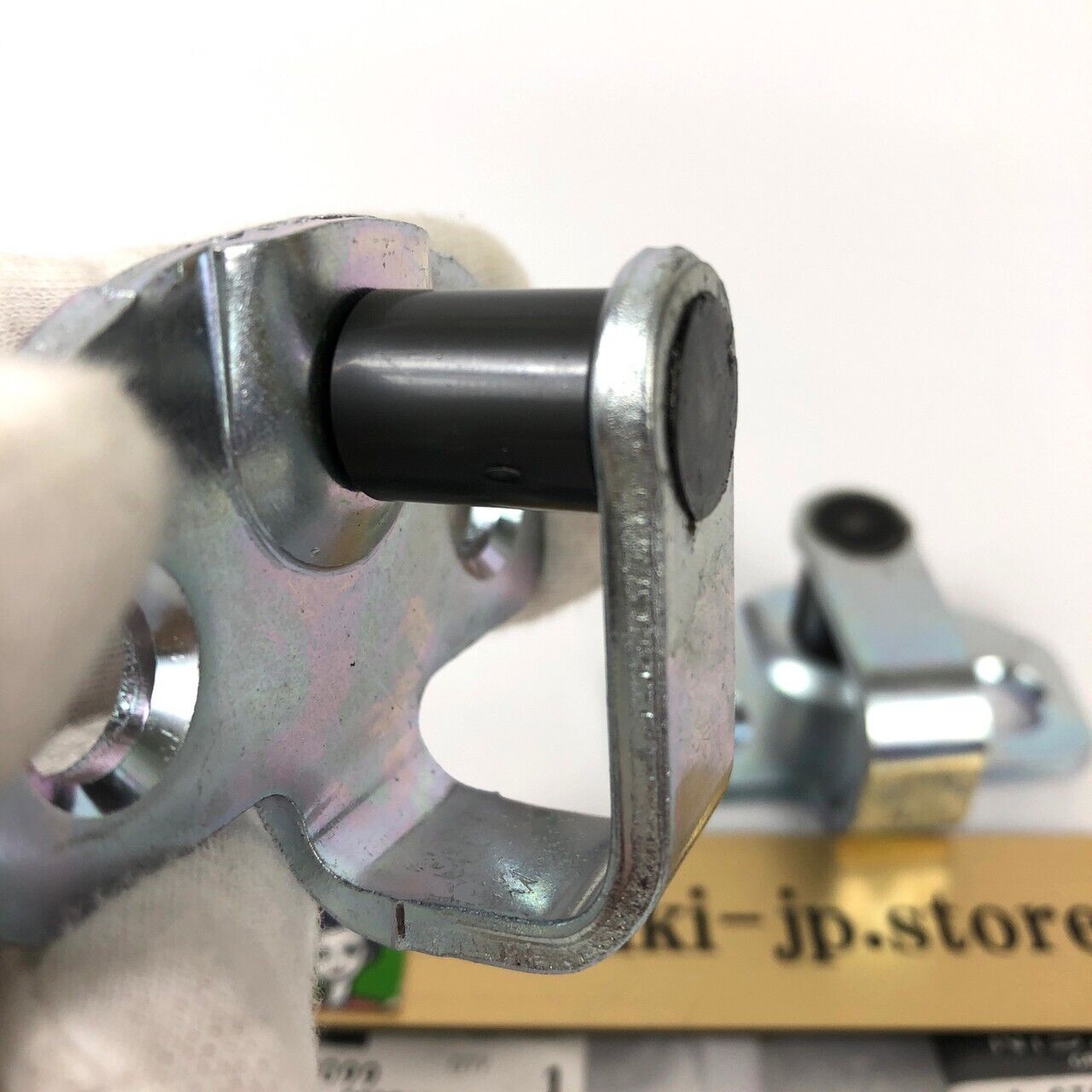 NISSAN Genuine 80570-41L00 ×2 240SX Z31 300ZX Door Striker Latch Left Right 2Set