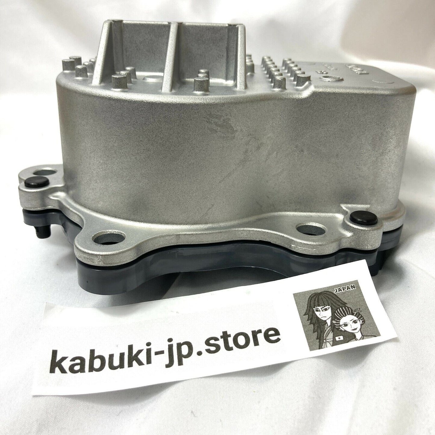 Toyota LEXUS Genuine 161A0-29015 2 Set Prius Prius CV + Electric Water Pump OEM