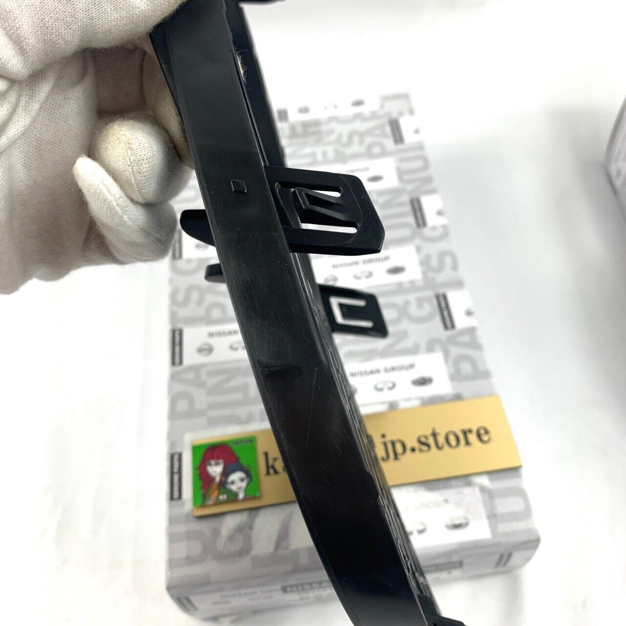 NISSAN Genuine 62257 62256-1NH0A Infiniti G25 G37 Fog Lamp Panel Trim LH & RH