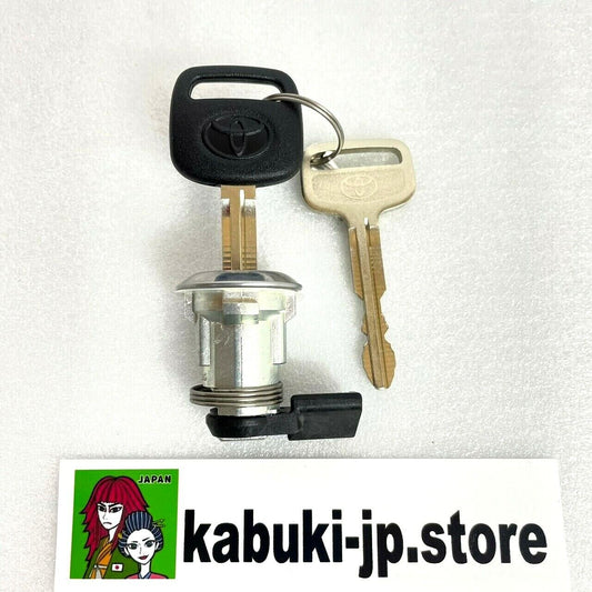 Toyota Genuine 69058-35140 Taccoma Gas Fuel Lid Door Flap Cylinder & Key Set OEM